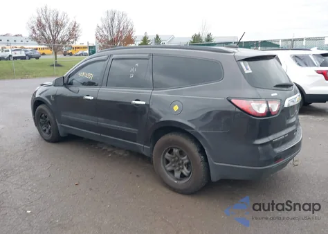 2017 Chevrolet Traverse Ls z USA, uszkodzony, nr VIN 1GNKVFKD4HJ238315